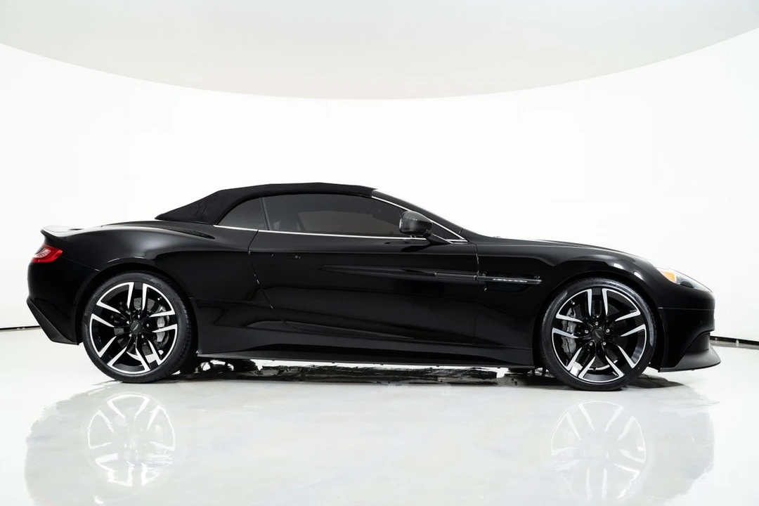 2015 Aston Martin Vanquish 2nd Gen - Image 20 of 21