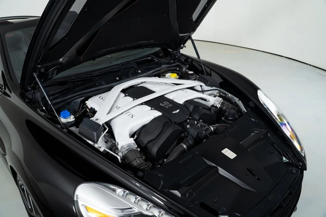 2015 Aston Martin Vanquish 2nd Gen - Image 3 of 21