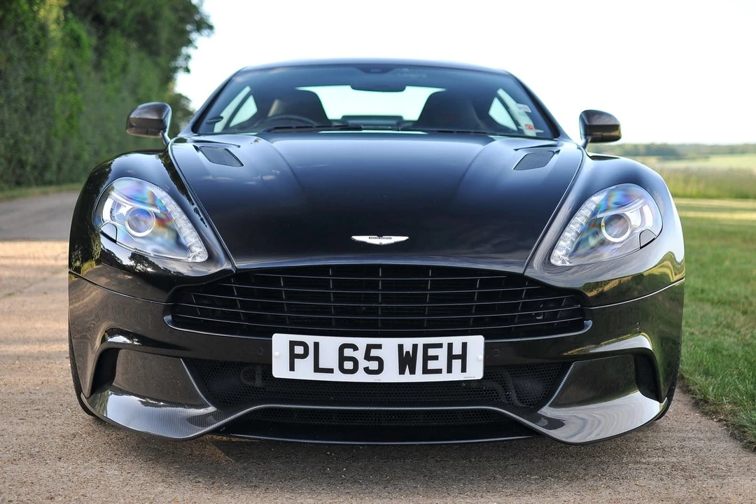 2015 Aston Martin Vanquish 2nd Gen - Image 3 of 30