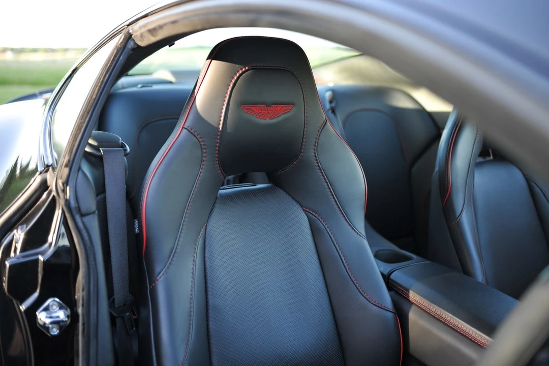 2015 Aston Martin Vanquish 2nd Gen - Image 14 of 30