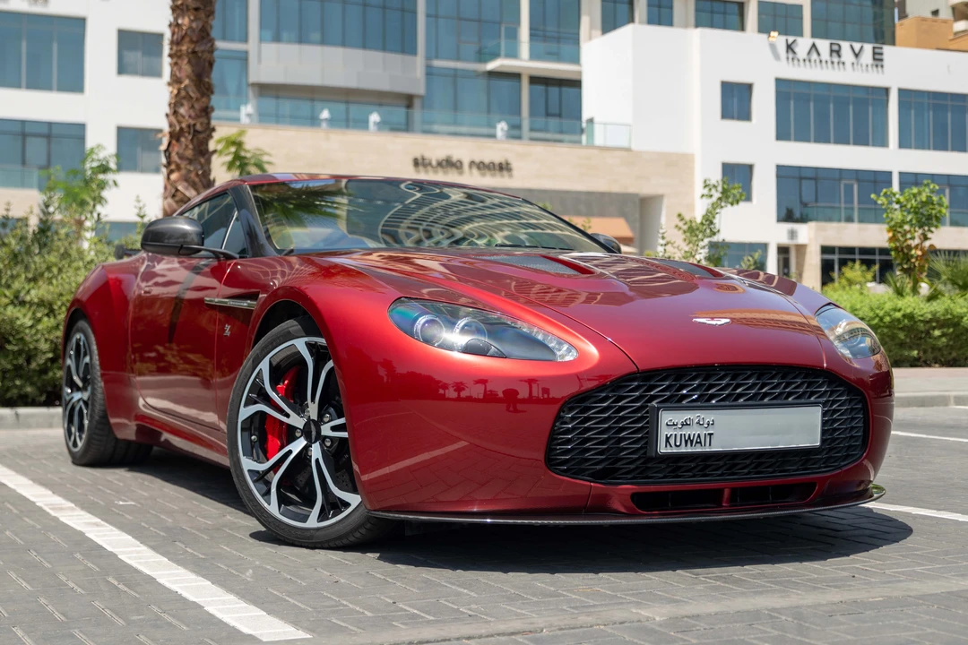 2015 Aston Martin Vanquish 2nd Gen - Image 8 of 16