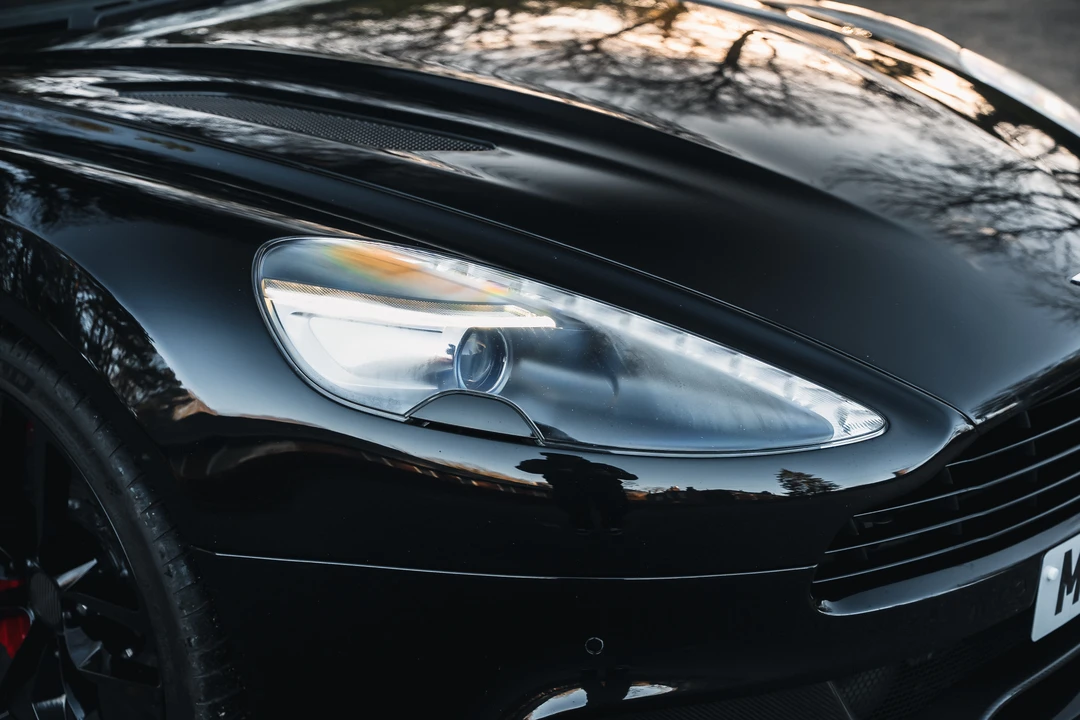 2015 Aston Martin Vanquish 2nd Gen - Image 22 of 31