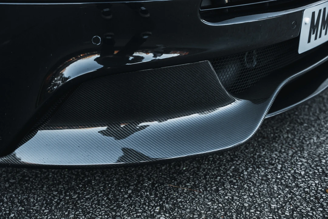 2015 Aston Martin Vanquish 2nd Gen - Image 24 of 31