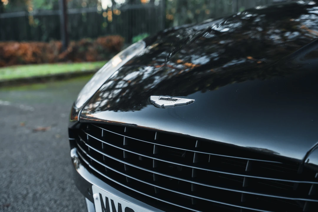 2015 Aston Martin Vanquish 2nd Gen - Image 28 of 31