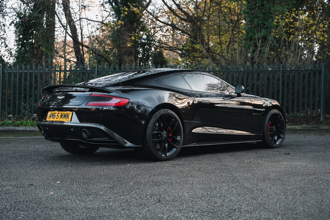 2015 Aston Martin Vanquish 2nd Gen - Image 13 of 31