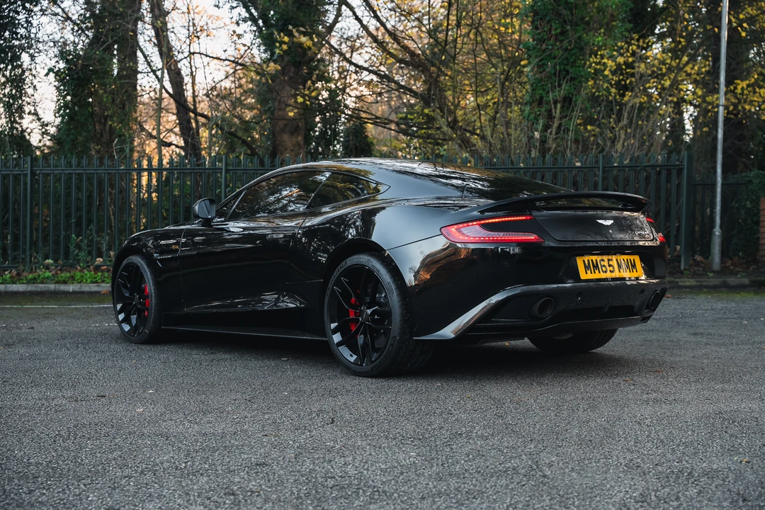 2015 Aston Martin Vanquish 2nd Gen - Image 15 of 31