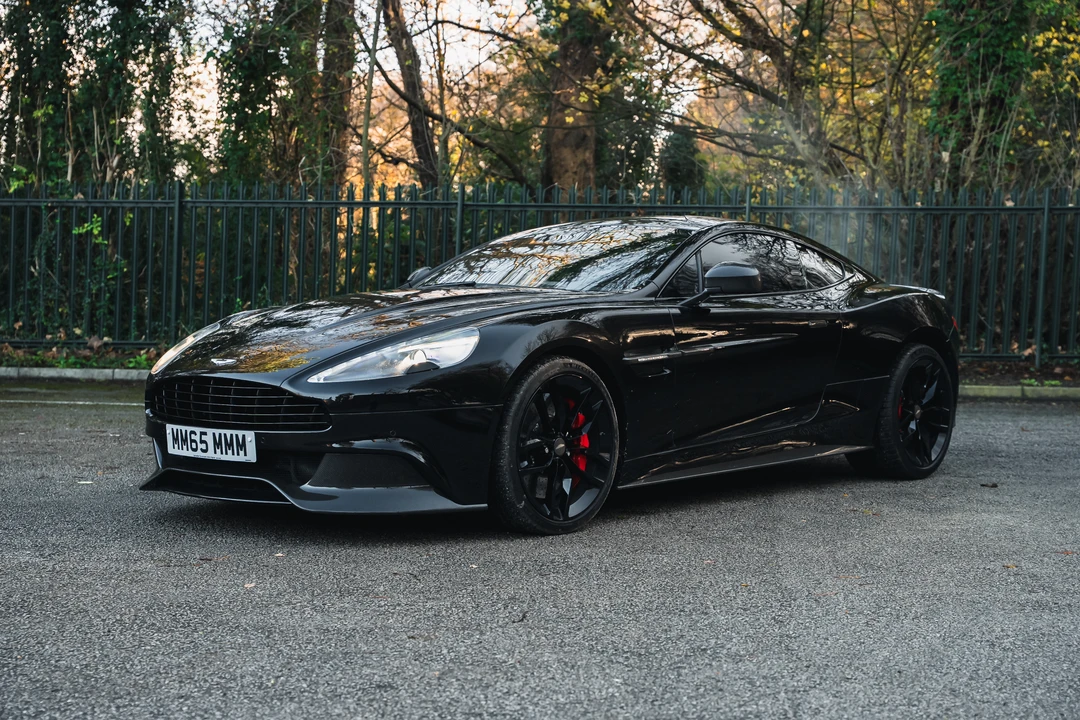 2015 Aston Martin Vanquish 2nd Gen - Image 17 of 31