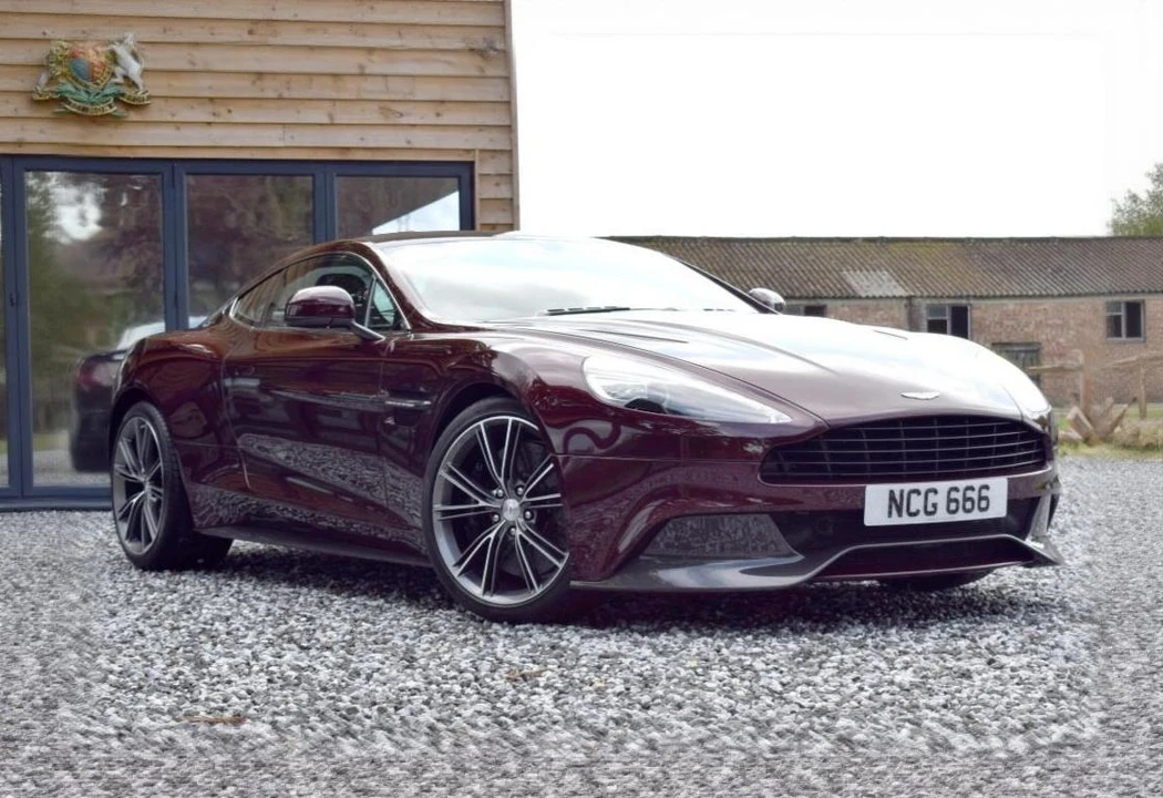 2015 Aston Martin Vanquish 2nd Gen - Image 4 of 30