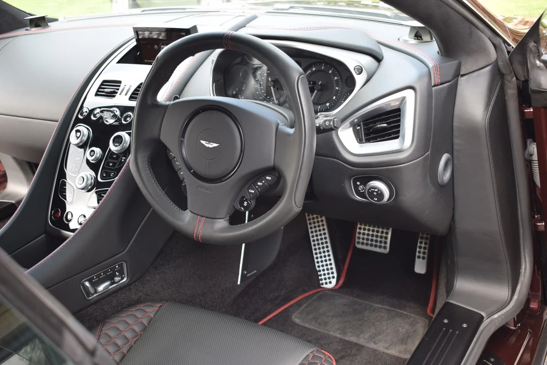 2015 Aston Martin Vanquish 2nd Gen - Image 21 of 30