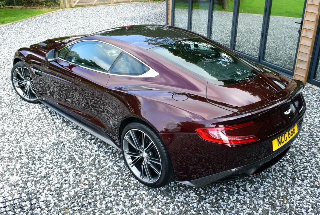 2015 Aston Martin Vanquish 2nd Gen - Image 14 of 30