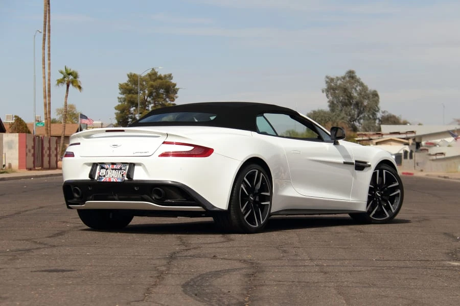 2015 Aston Martin Vanquish 2nd Gen - Image 3 of 31