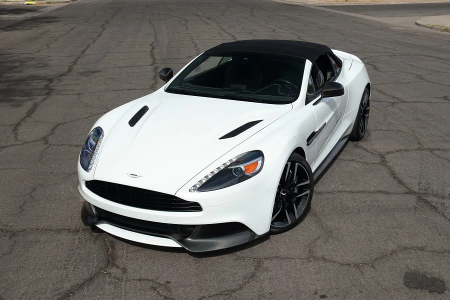2015 Aston Martin Vanquish 2nd Gen - Image 19 of 31