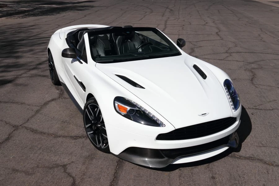 2015 Aston Martin Vanquish 2nd Gen - Image 23 of 31