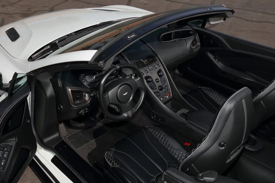 2015 Aston Martin Vanquish 2nd Gen - Image 31 of 31