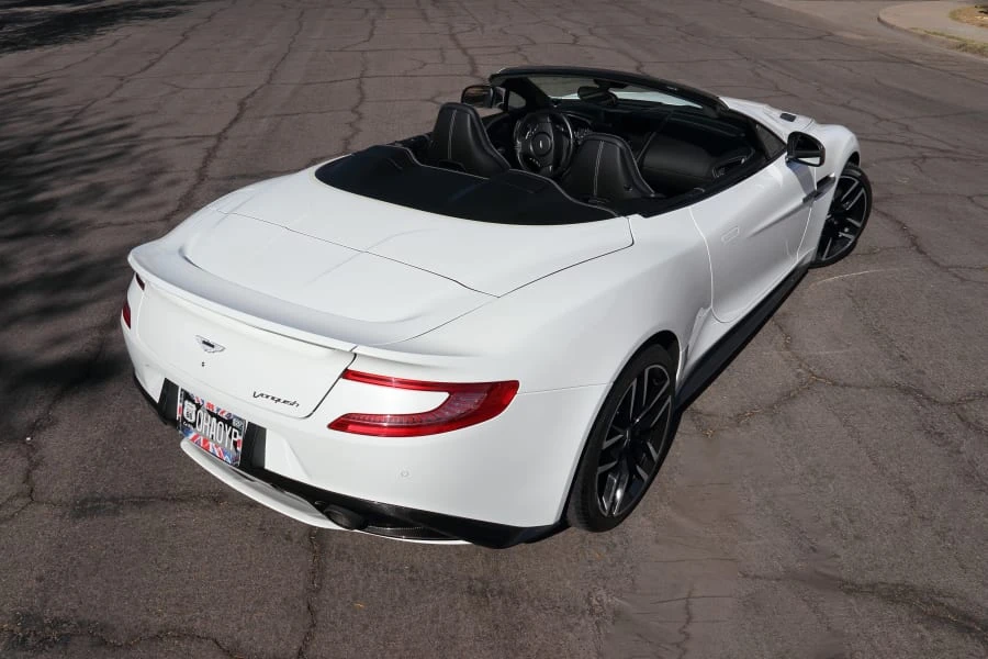 2015 Aston Martin Vanquish 2nd Gen - Image 22 of 31