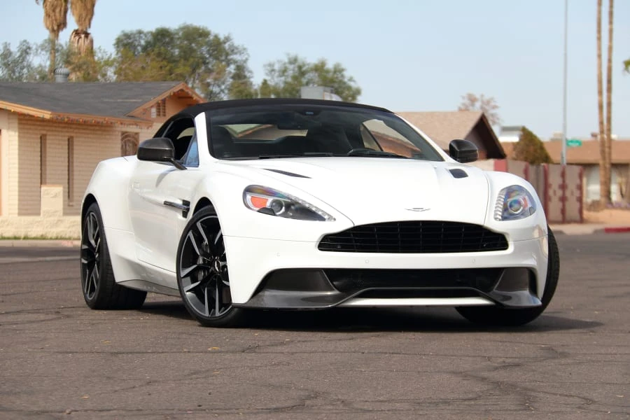 2015 Aston Martin Vanquish 2nd Gen - Image 13 of 31