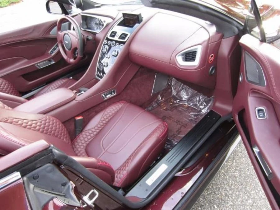 2015 Aston Martin Vanquish 2nd Gen - Image 2 of 6