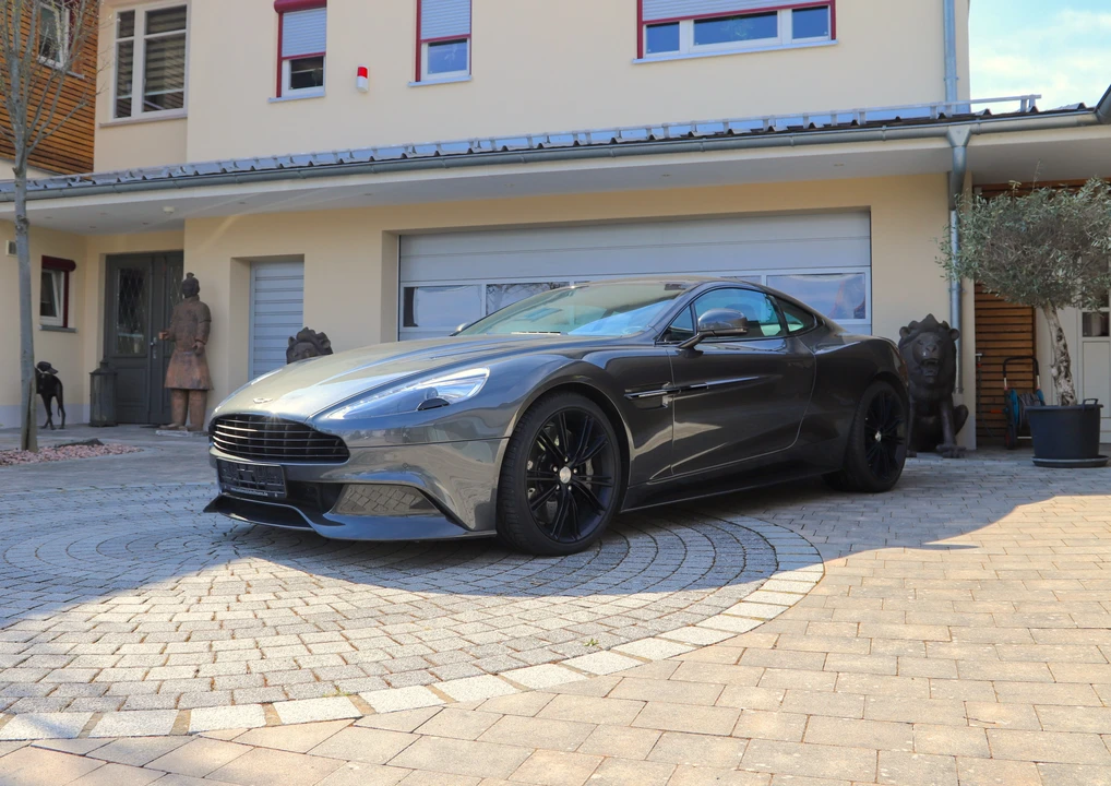 2015 Aston Martin Vanquish 2nd Gen - Image 3 of 6