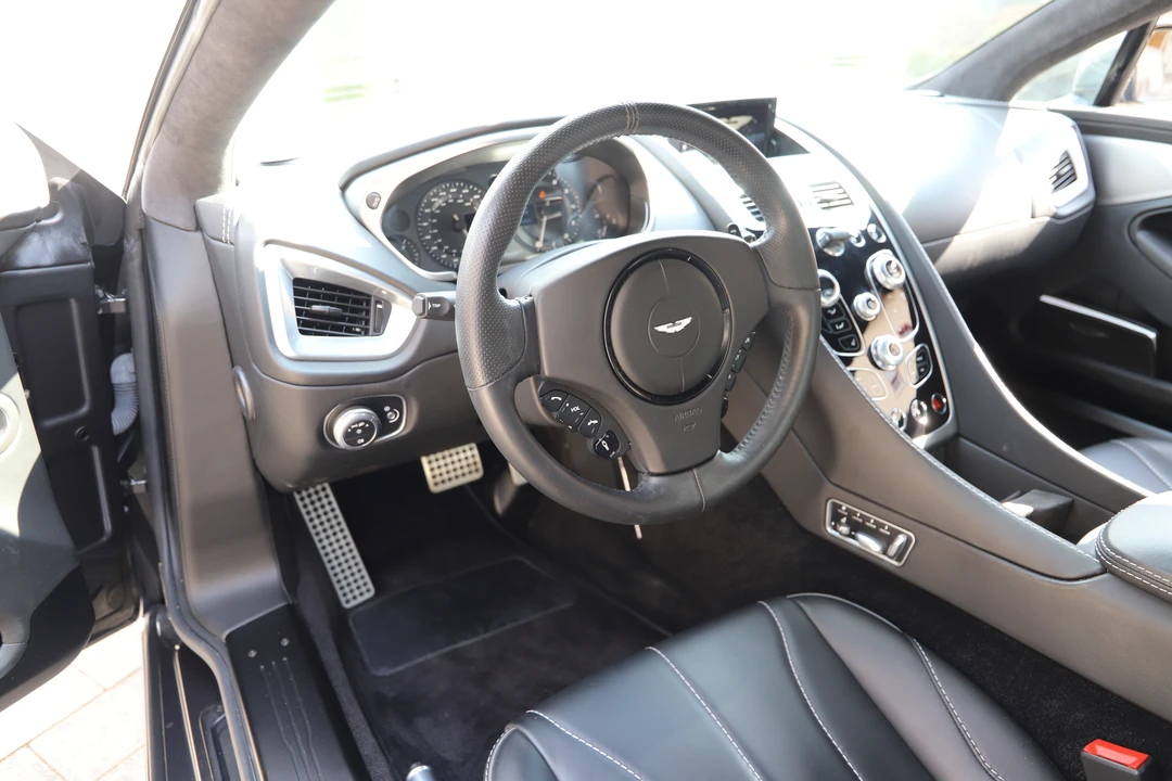 2015 Aston Martin Vanquish 2nd Gen - Image 4 of 6