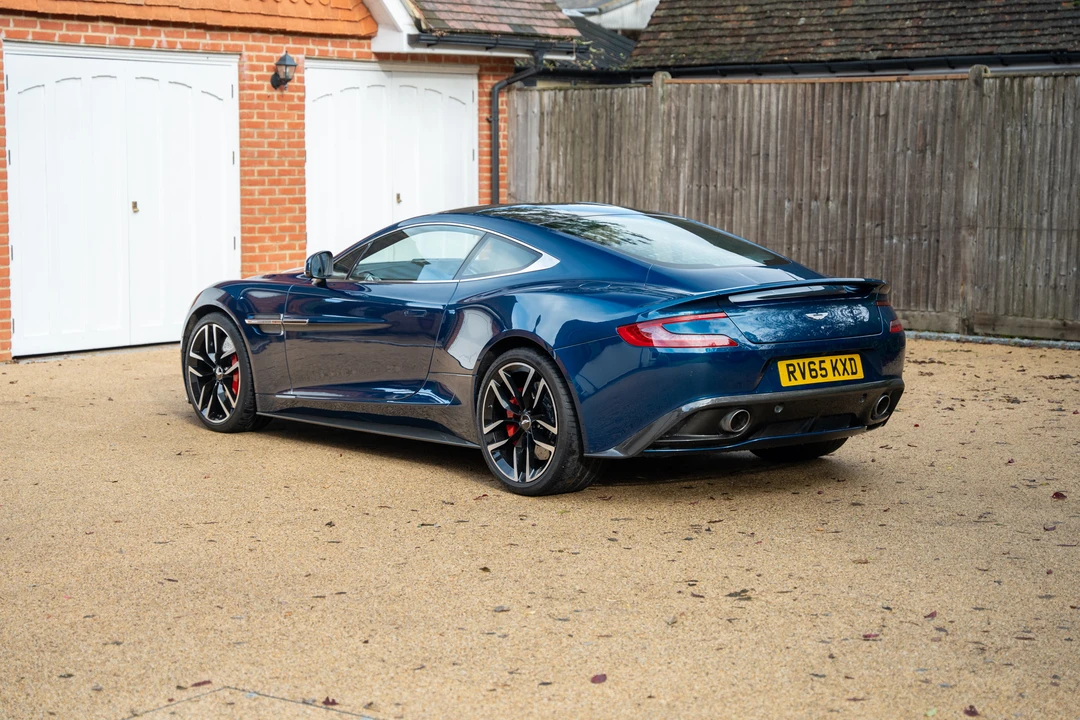 2015 Aston Martin Vanquish 2nd Gen - Image 12 of 31