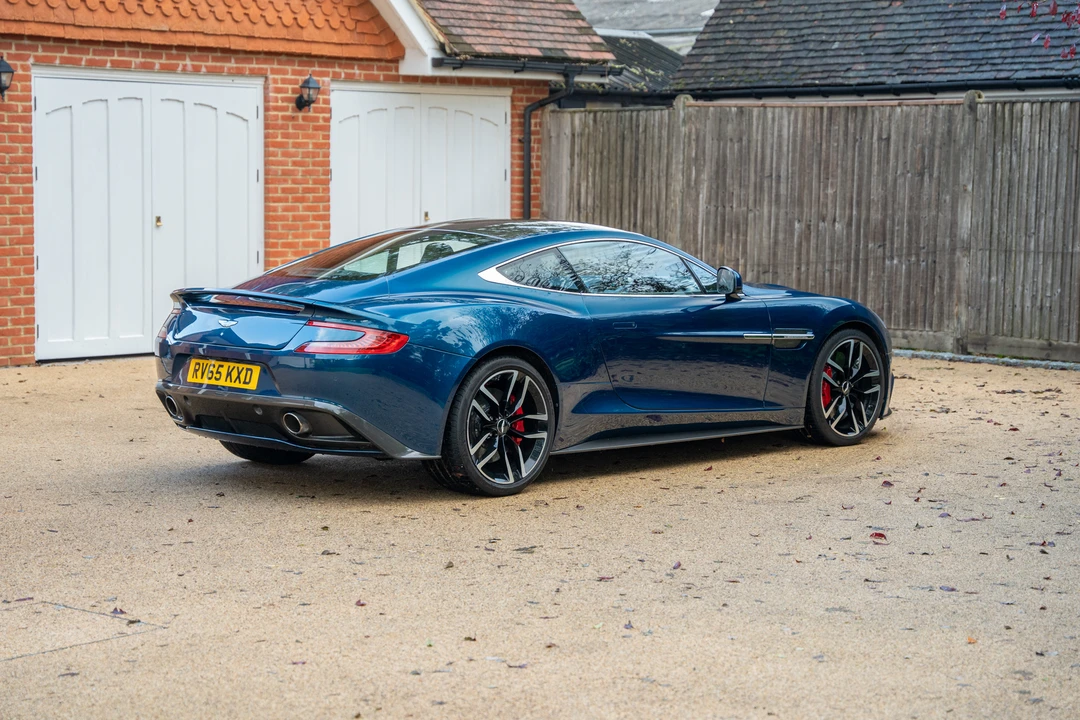 2015 Aston Martin Vanquish 2nd Gen - Image 8 of 31