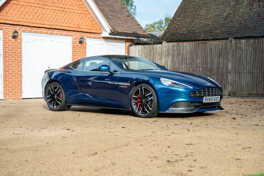 2015 Aston Martin Vanquish 2nd Gen - Image 16 of 31