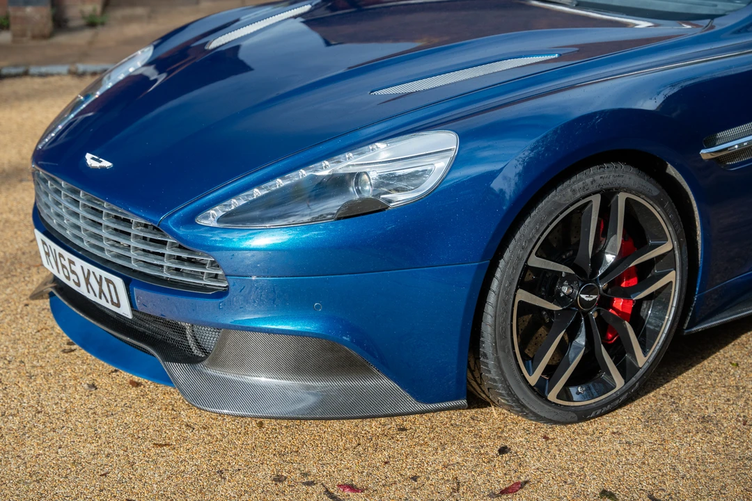 2015 Aston Martin Vanquish 2nd Gen - Image 19 of 31