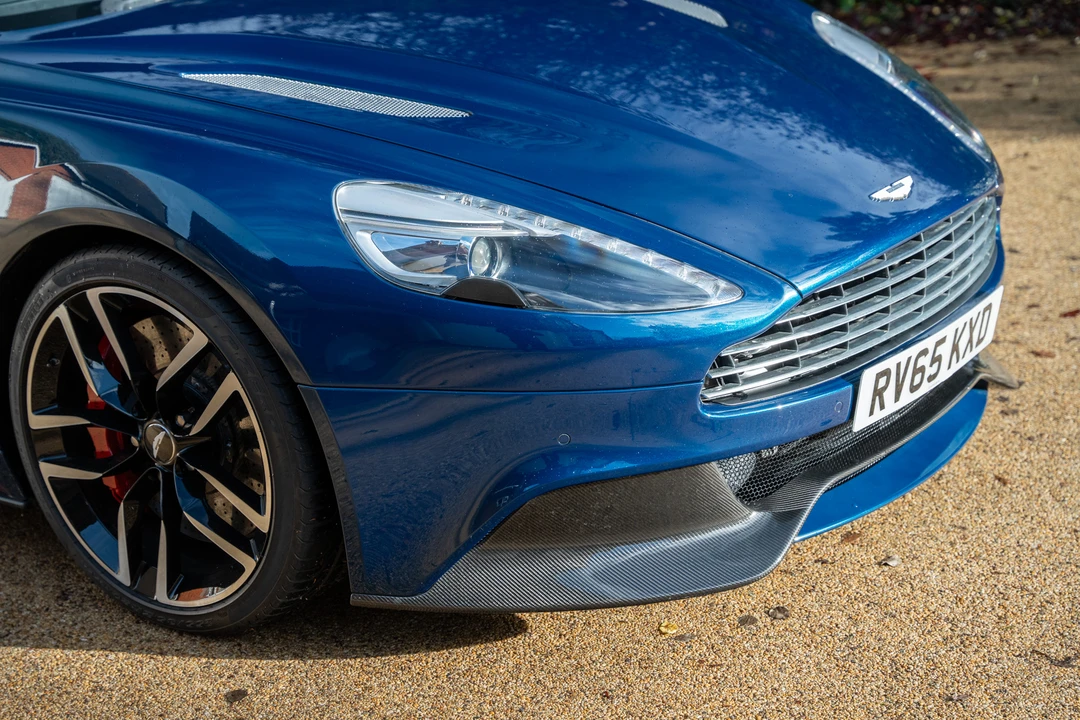 2015 Aston Martin Vanquish 2nd Gen - Image 26 of 31