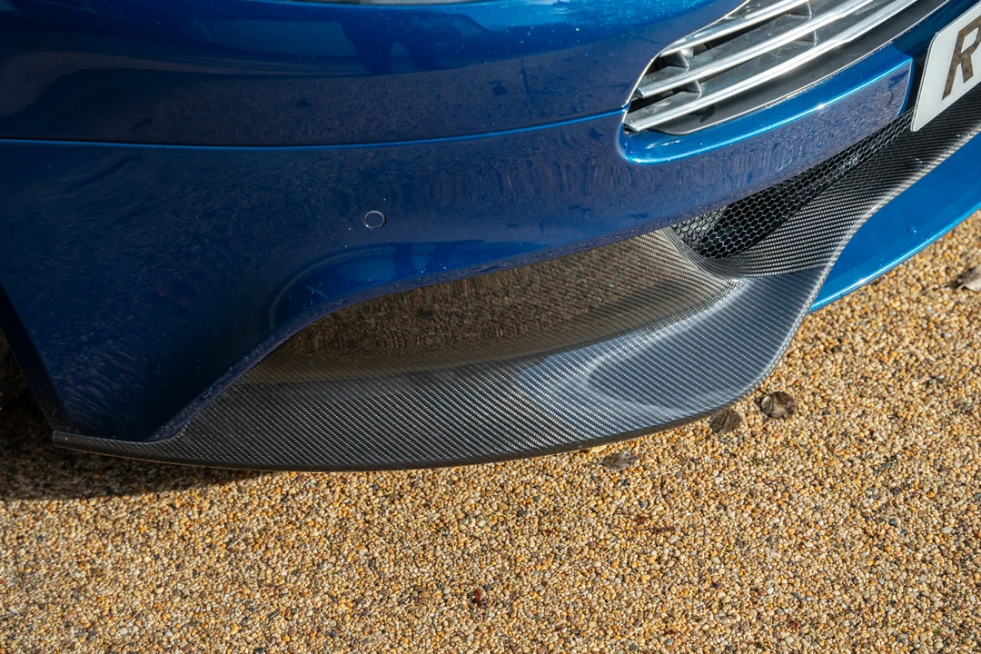 2015 Aston Martin Vanquish 2nd Gen - Image 27 of 31