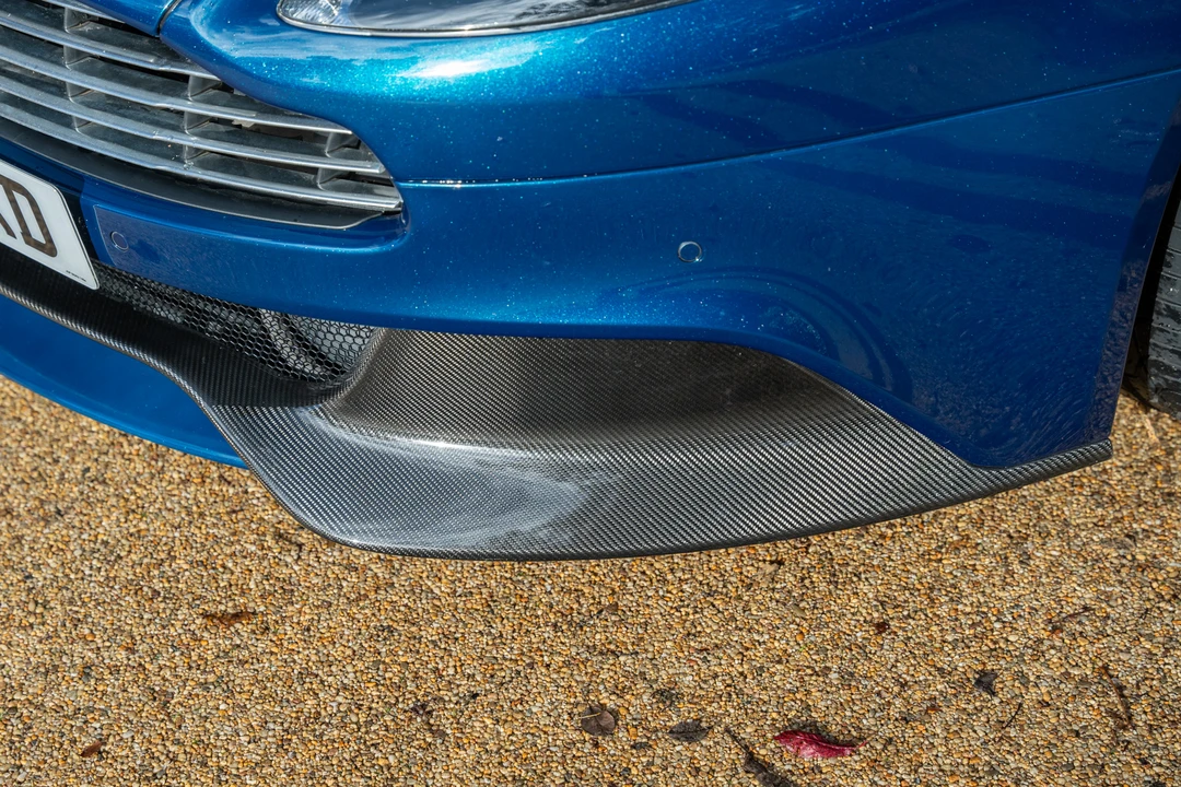 2015 Aston Martin Vanquish 2nd Gen - Image 28 of 31