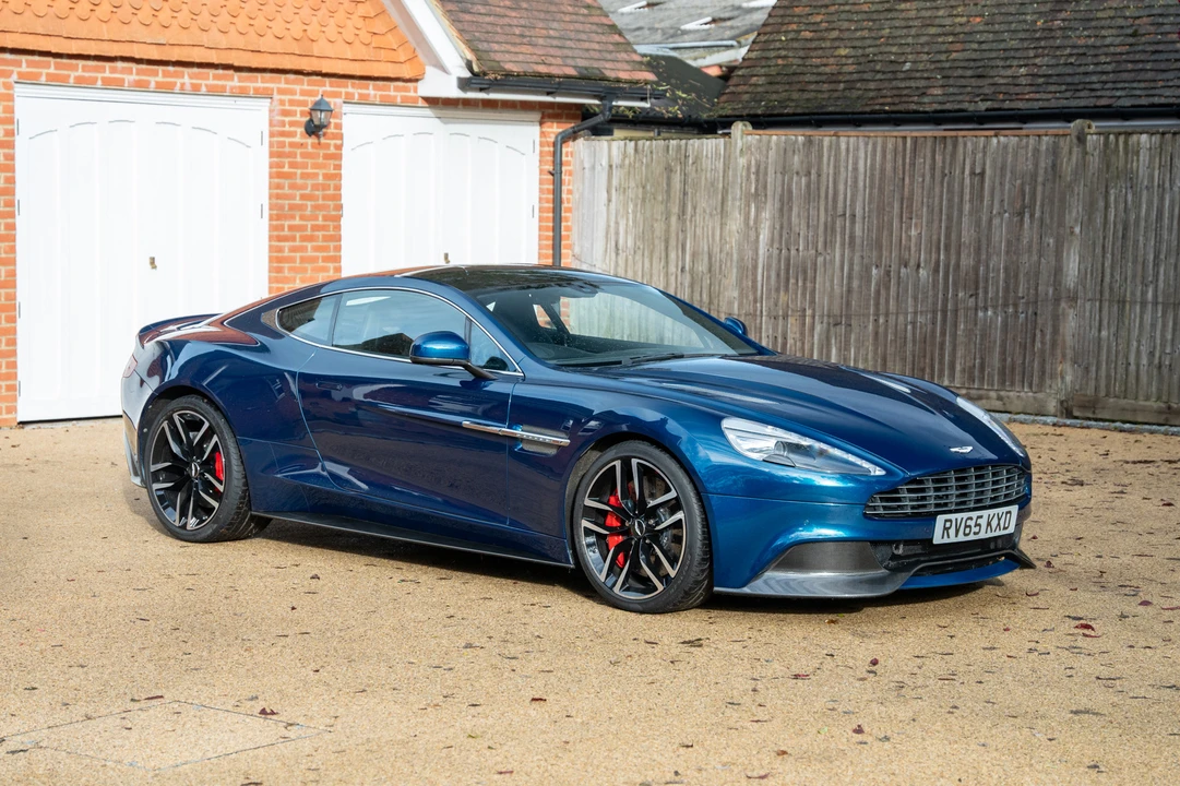 2015 Aston Martin Vanquish 2nd Gen - Image 2 of 31