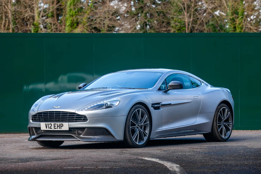2015 Aston Martin Vanquish 2nd Gen - Image 3 of 31