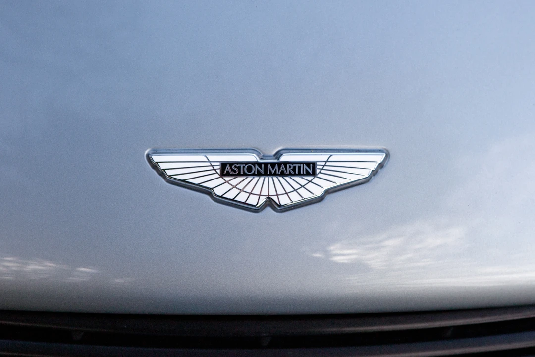 2015 Aston Martin Vanquish 2nd Gen - Image 20 of 31