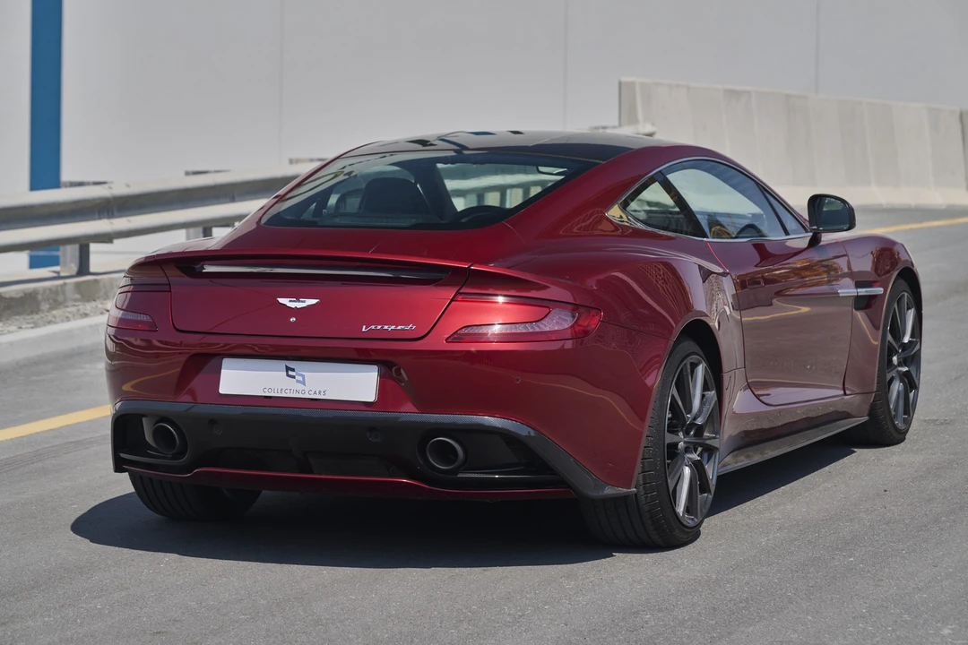 2015 Aston Martin Vanquish 2nd Gen - Image 5 of 31