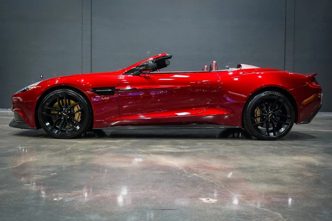 2015 Aston Martin Vanquish 2nd Gen - Image 3 of 21
