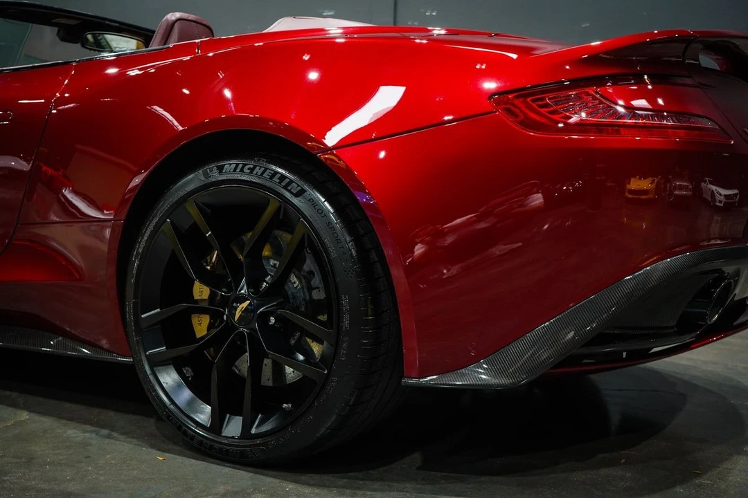 2015 Aston Martin Vanquish 2nd Gen - Image 14 of 21