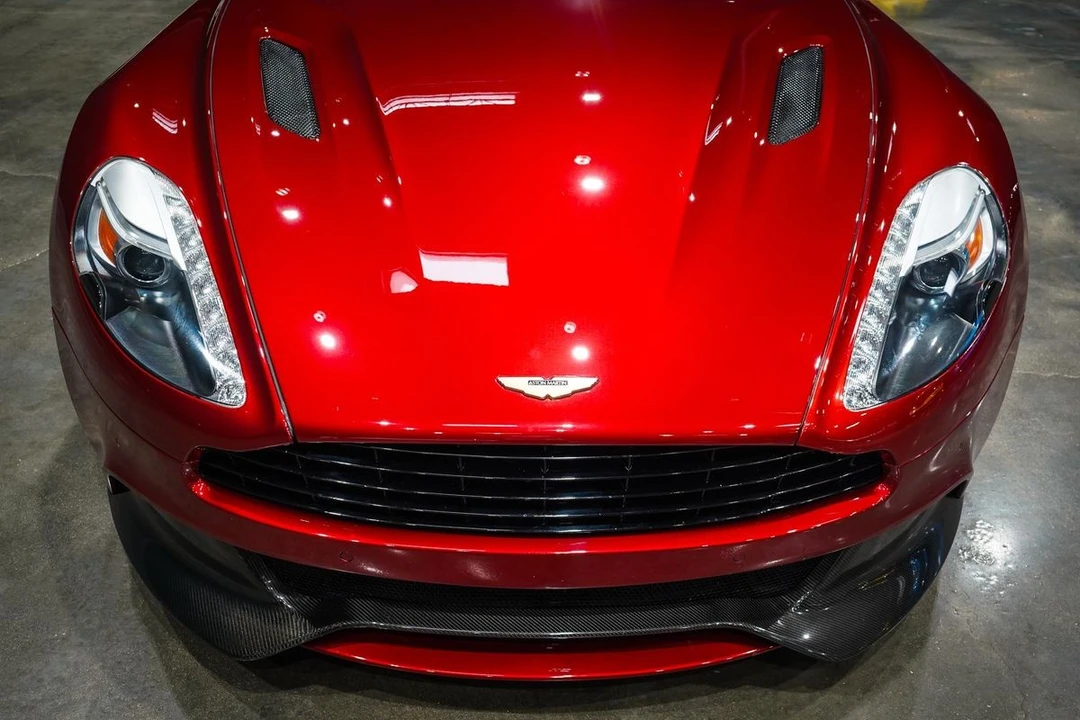 2015 Aston Martin Vanquish 2nd Gen - Image 10 of 21