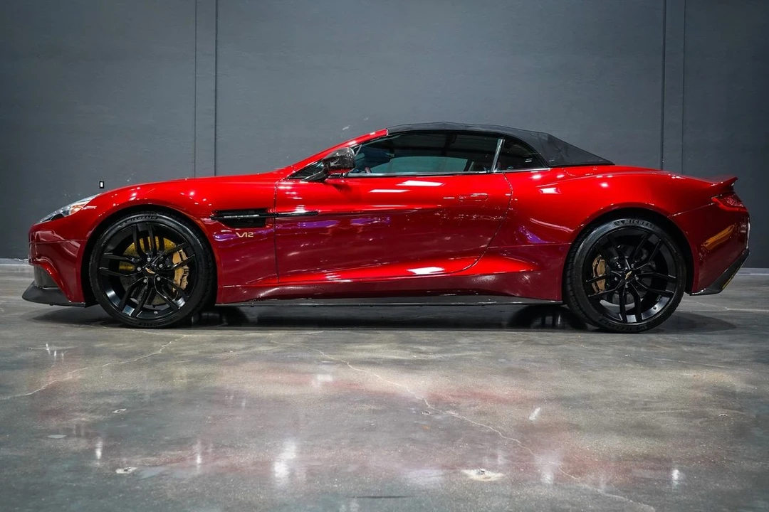 2015 Aston Martin Vanquish 2nd Gen - Image 21 of 21
