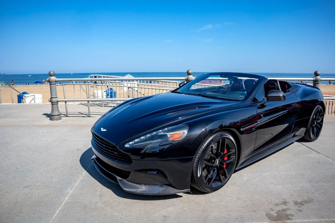 2015 Aston Martin Vanquish 2nd Gen - Image 7 of 17