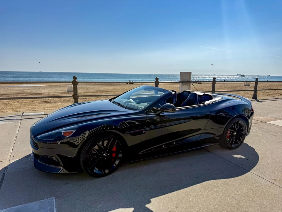 2015 Aston Martin Vanquish 2nd Gen - Image 3 of 17