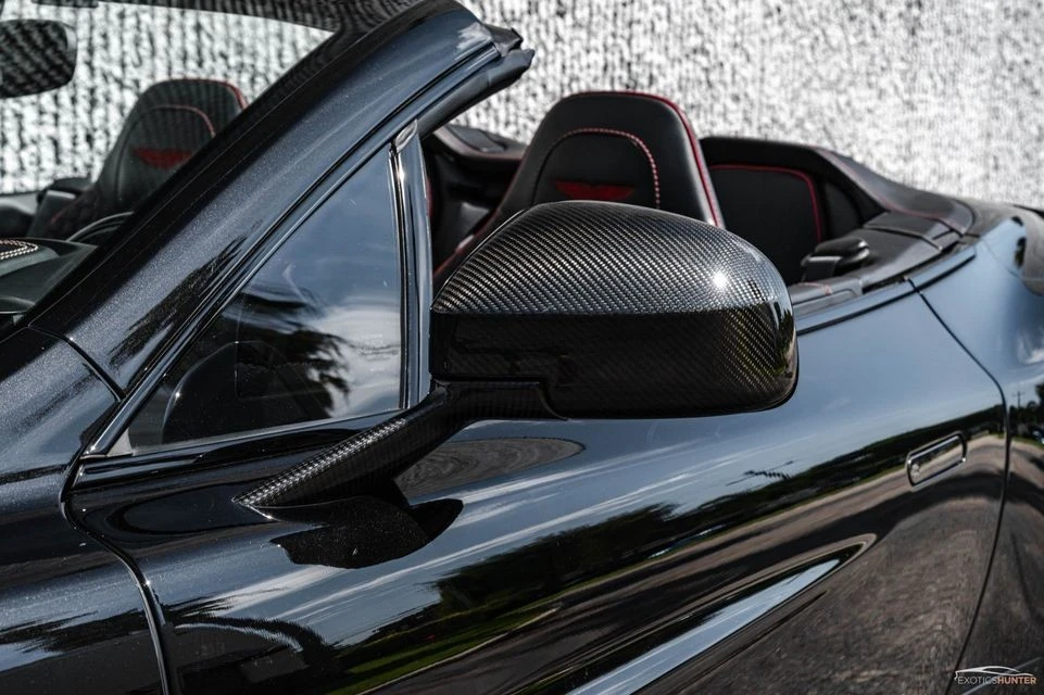 2015 Aston Martin Vanquish 2nd Gen - Image 12 of 17
