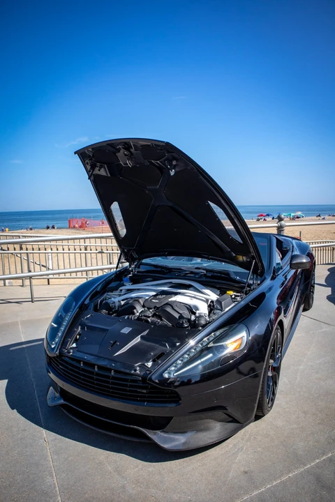 2015 Aston Martin Vanquish 2nd Gen - Image 8 of 17