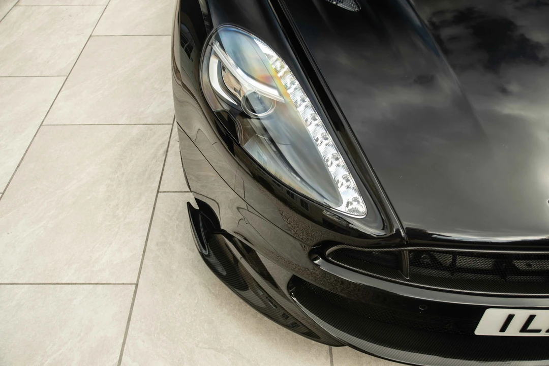 2015 Aston Martin Vanquish 2nd Gen - Image 29 of 31