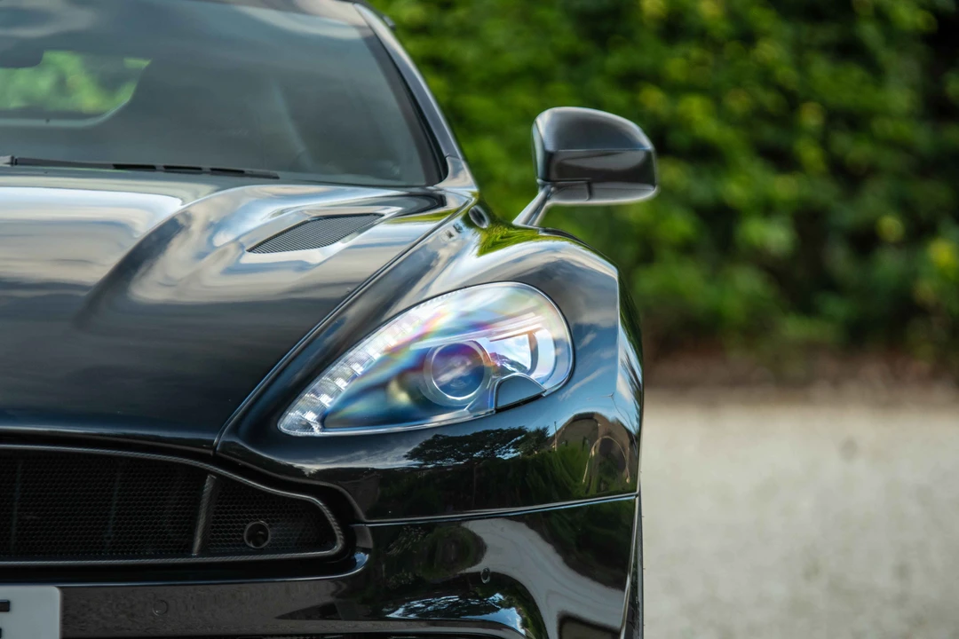 2015 Aston Martin Vanquish 2nd Gen - Image 20 of 31