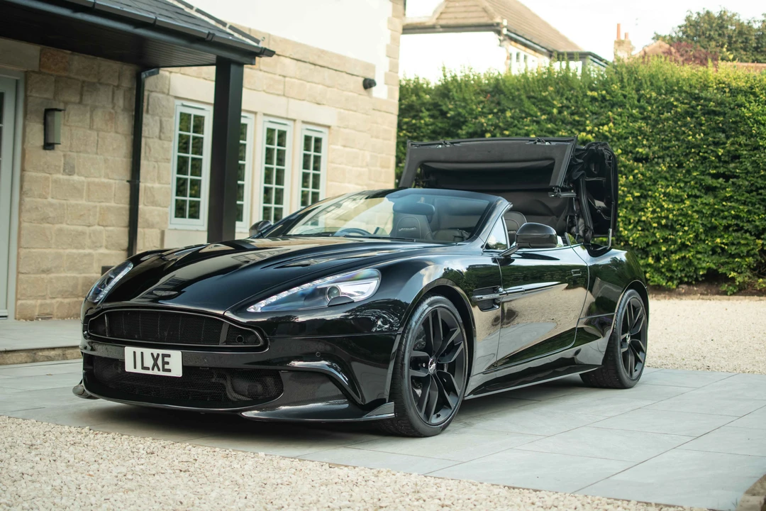 2015 Aston Martin Vanquish 2nd Gen - Image 17 of 31