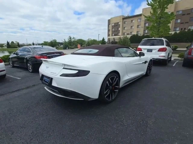 2015 Aston Martin Vanquish 2nd Gen - Image 4 of 11