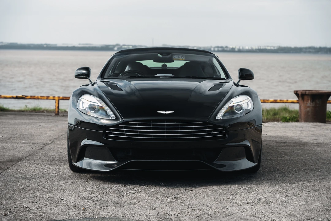 2015 Aston Martin Vanquish 2nd Gen - Image 2 of 31