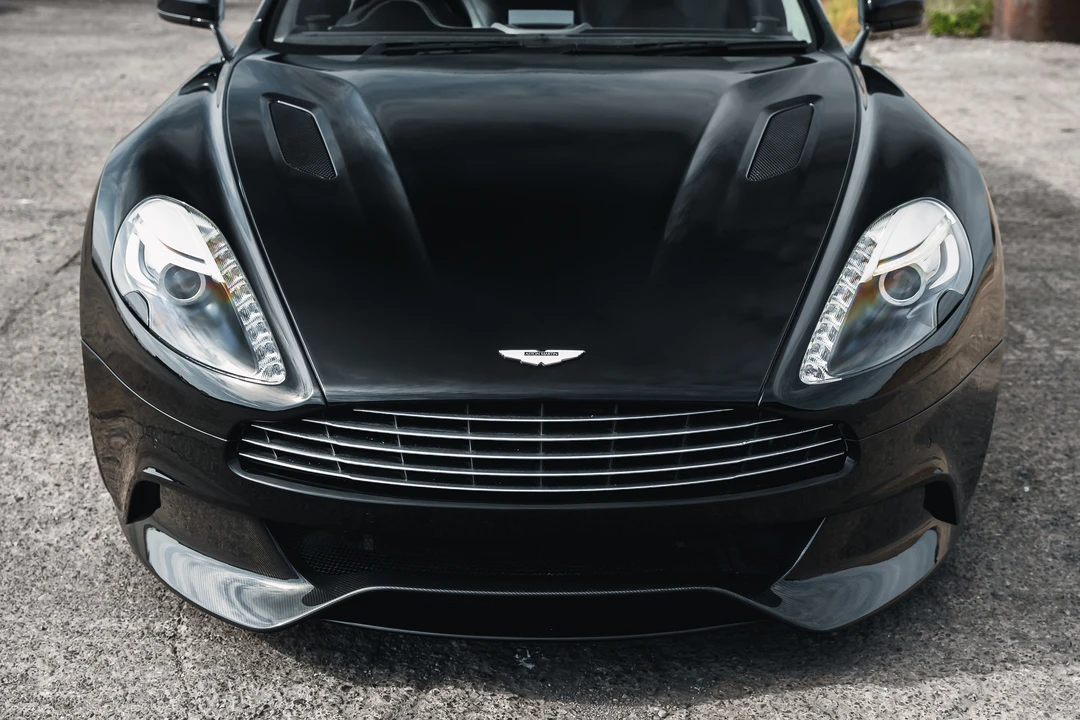 2015 Aston Martin Vanquish 2nd Gen - Image 22 of 31