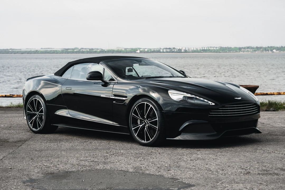2015 Aston Martin Vanquish 2nd Gen - Image 3 of 31