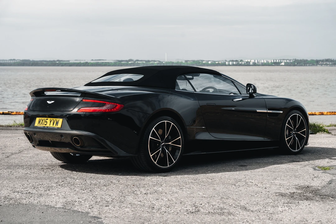 2015 Aston Martin Vanquish 2nd Gen - Image 5 of 31